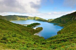 São Miguel, a maior das nove ilhas do arquipelogo dos açores 3 Lagoa das 7 cidades